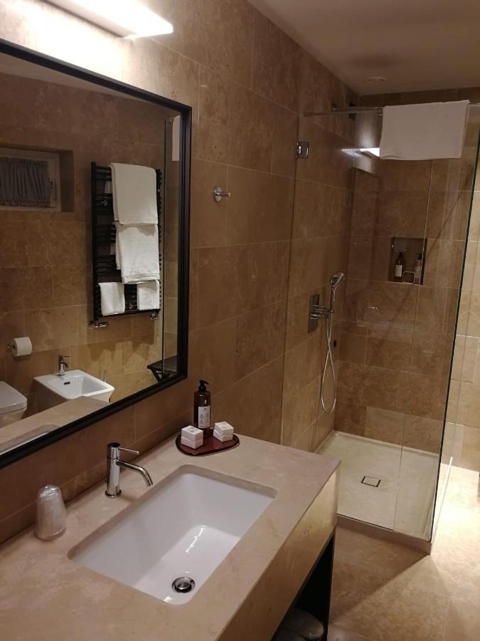 Double Room,985224034:JPEG
