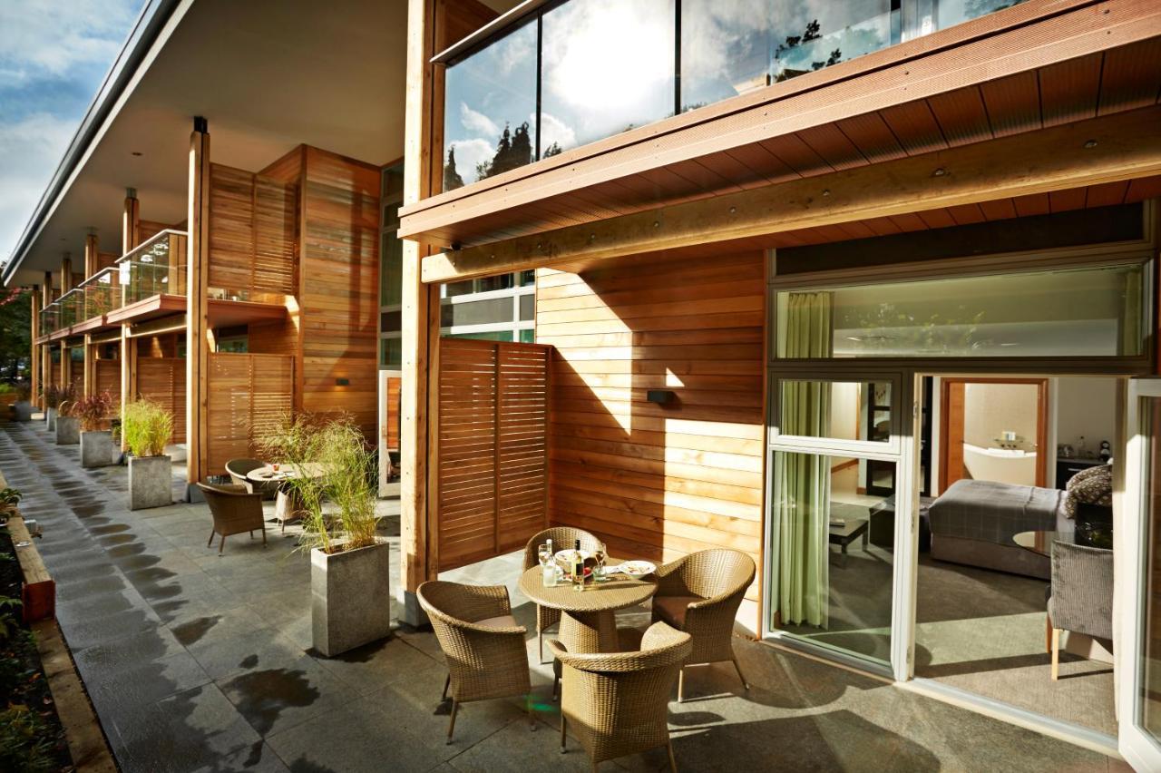 Luxury Garden Suite