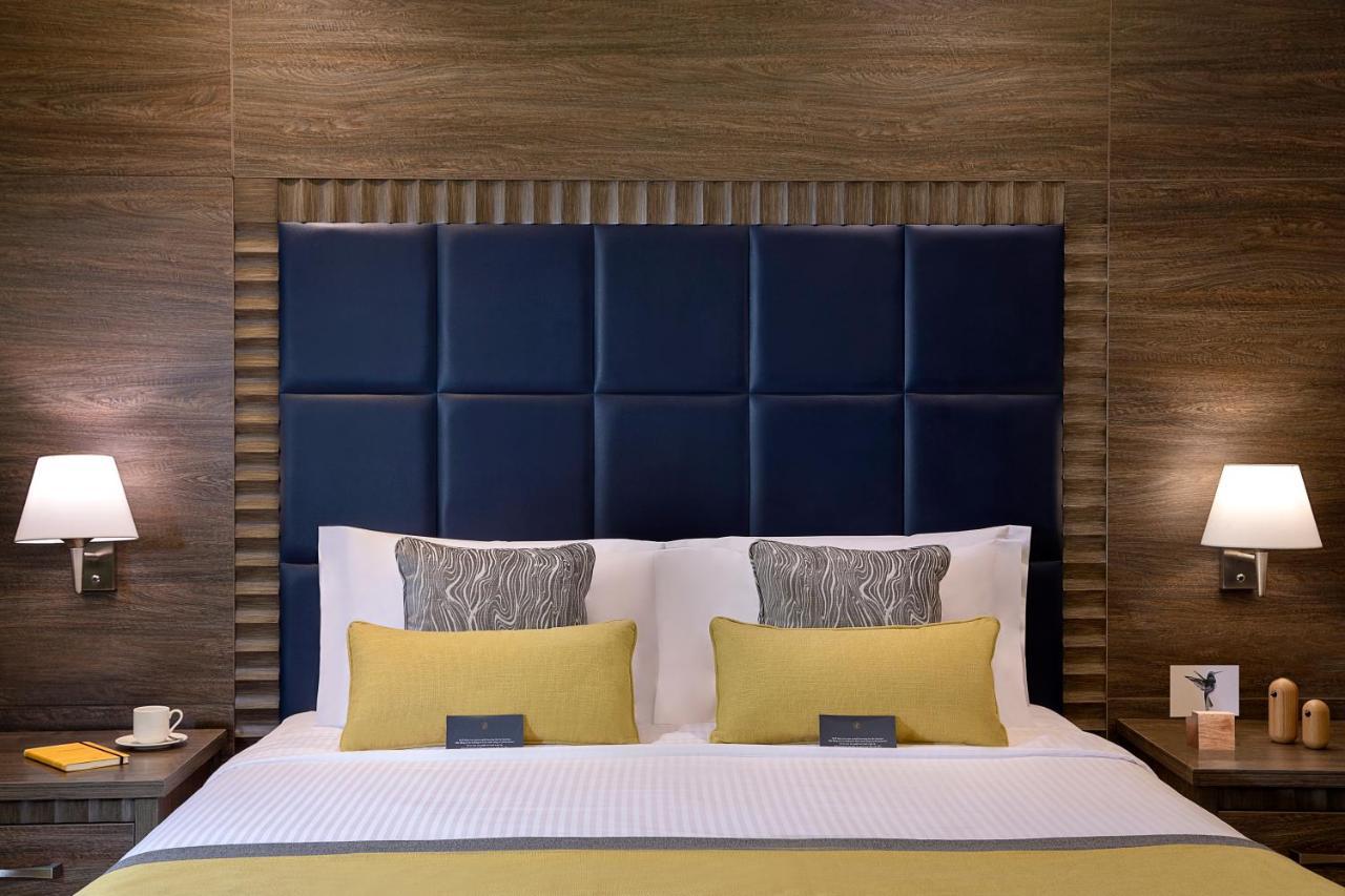 Deluxe Room,945159427:JPEG