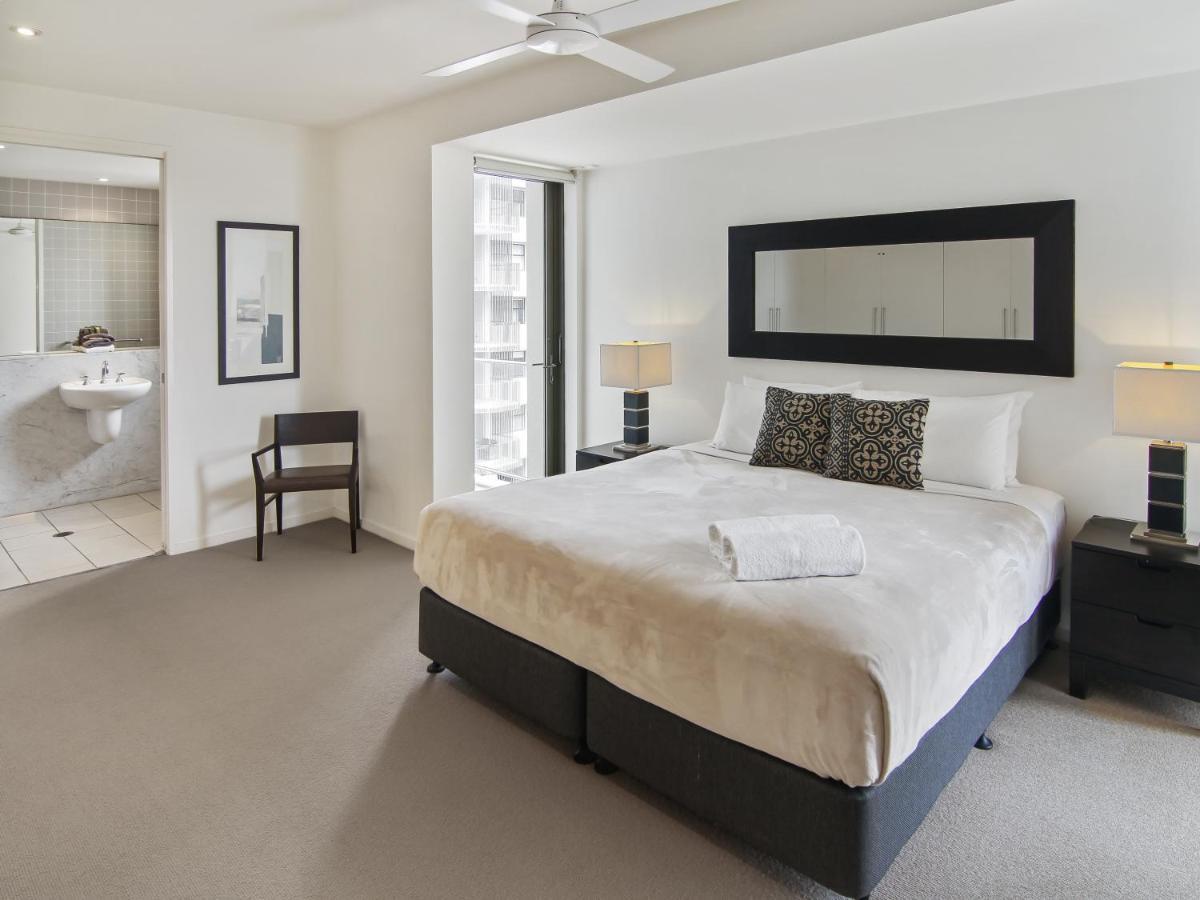 Two-Bedroom Apartment Ocean View