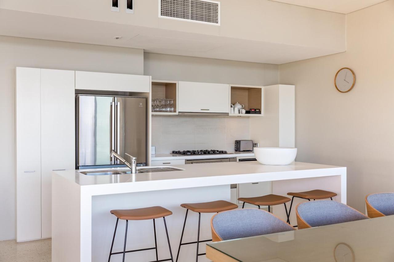 Four-Bedroom Luxury Beach House