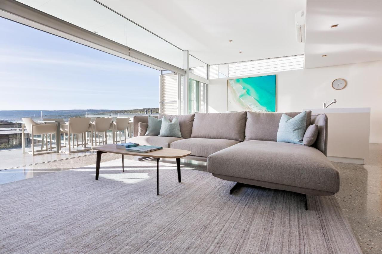 Three-Bedroom Luxury Ocean View Villa