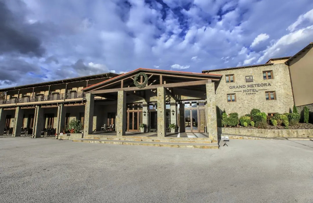 Grand Meteora Hotel-1