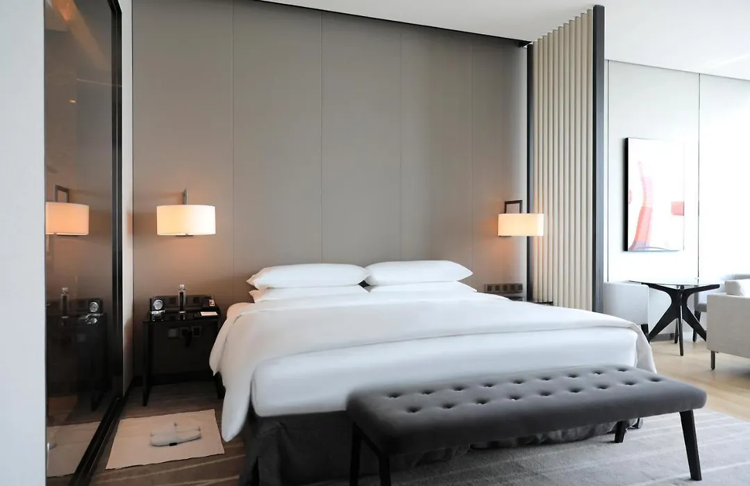 Niccolo Suzhou-1