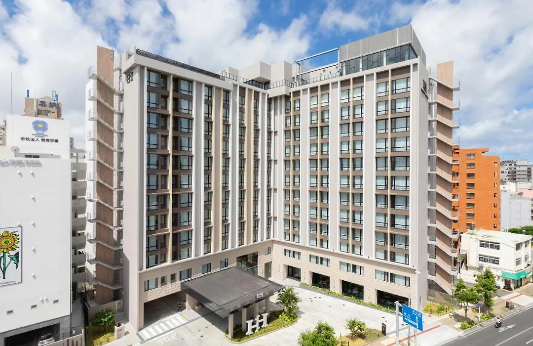 Hewitt Resort Naha-1