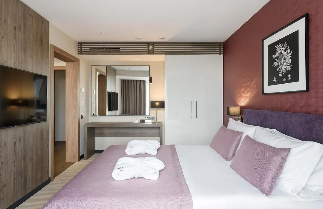 Premier Hotel Odesa-1