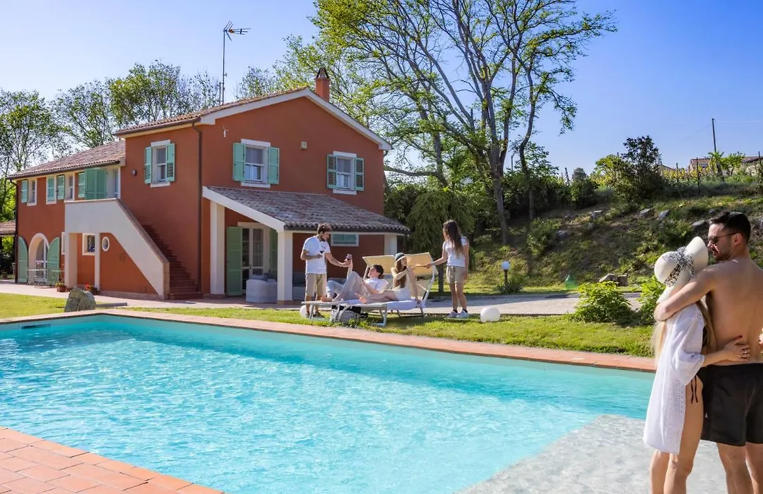 Villa LeMarche b&b-1
