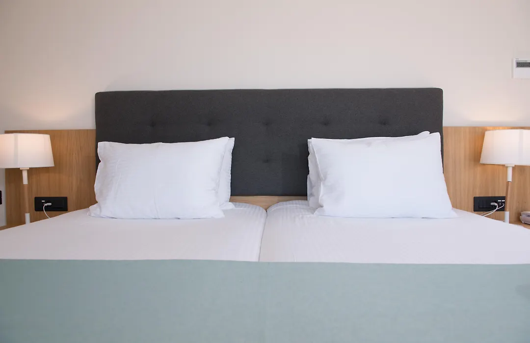 Athina Palace Resort & Spa-1