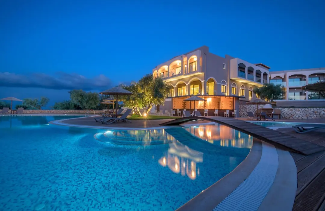 Elegance Luxury Executive Suites - Adults Only-1
