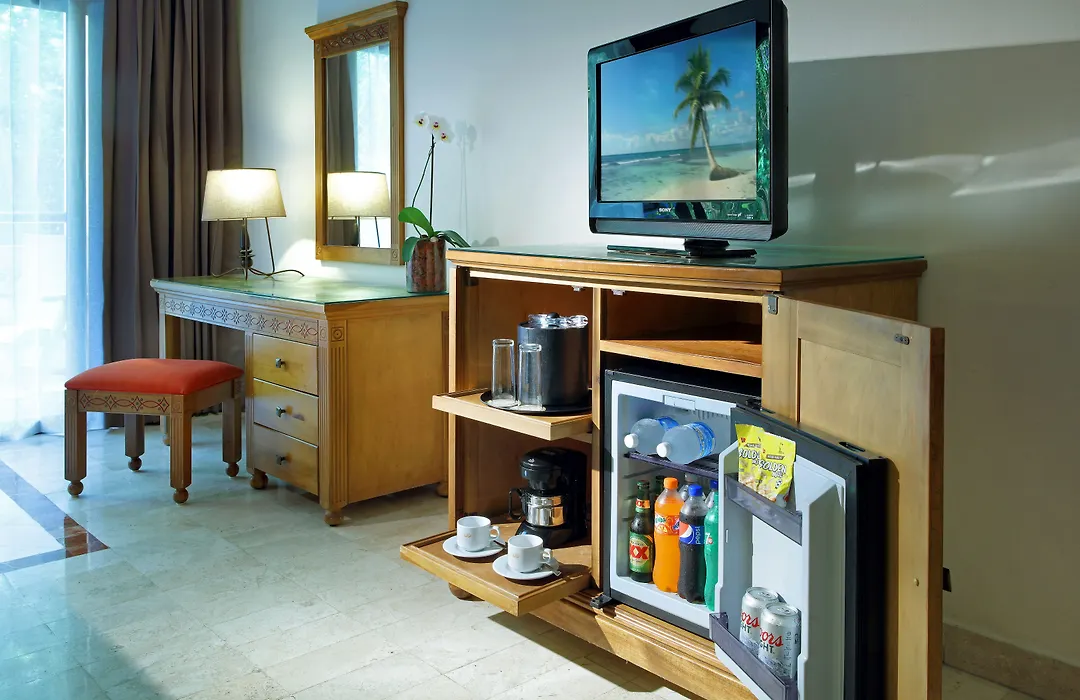 Grand Palladium Colonial Resort & Spa-1