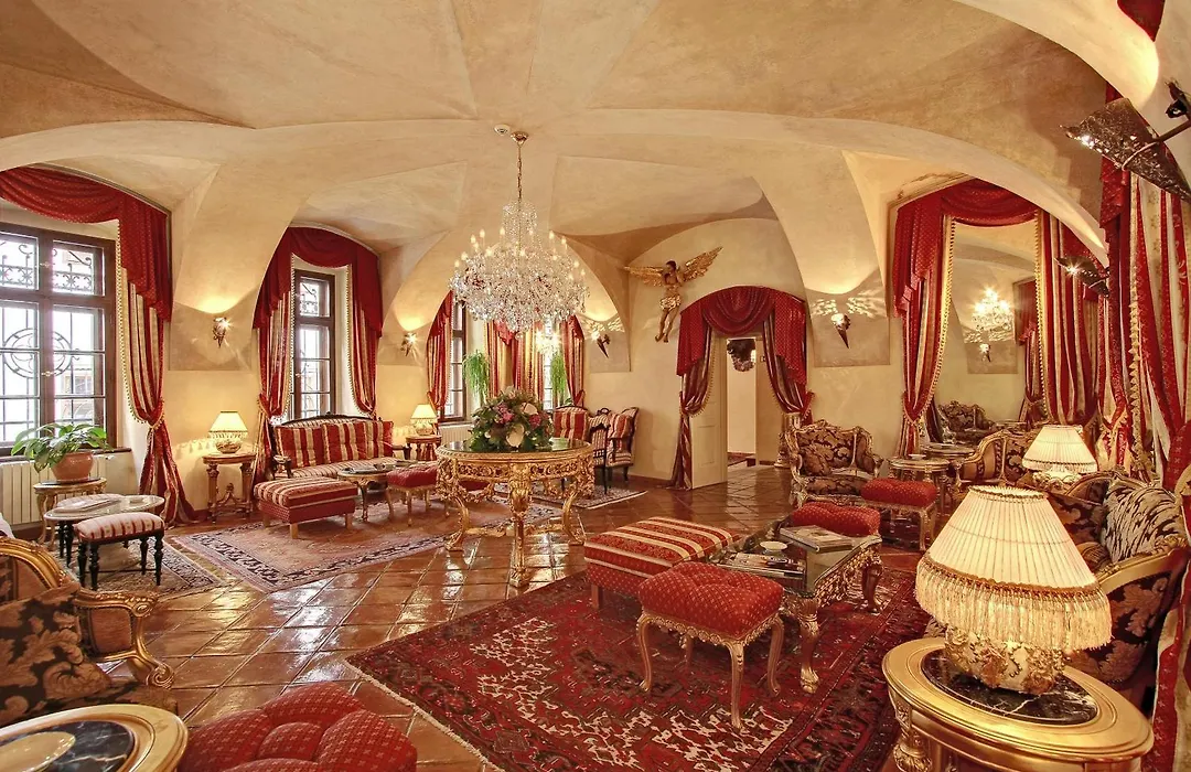 Alchymist Grand Hotel And Spa-1