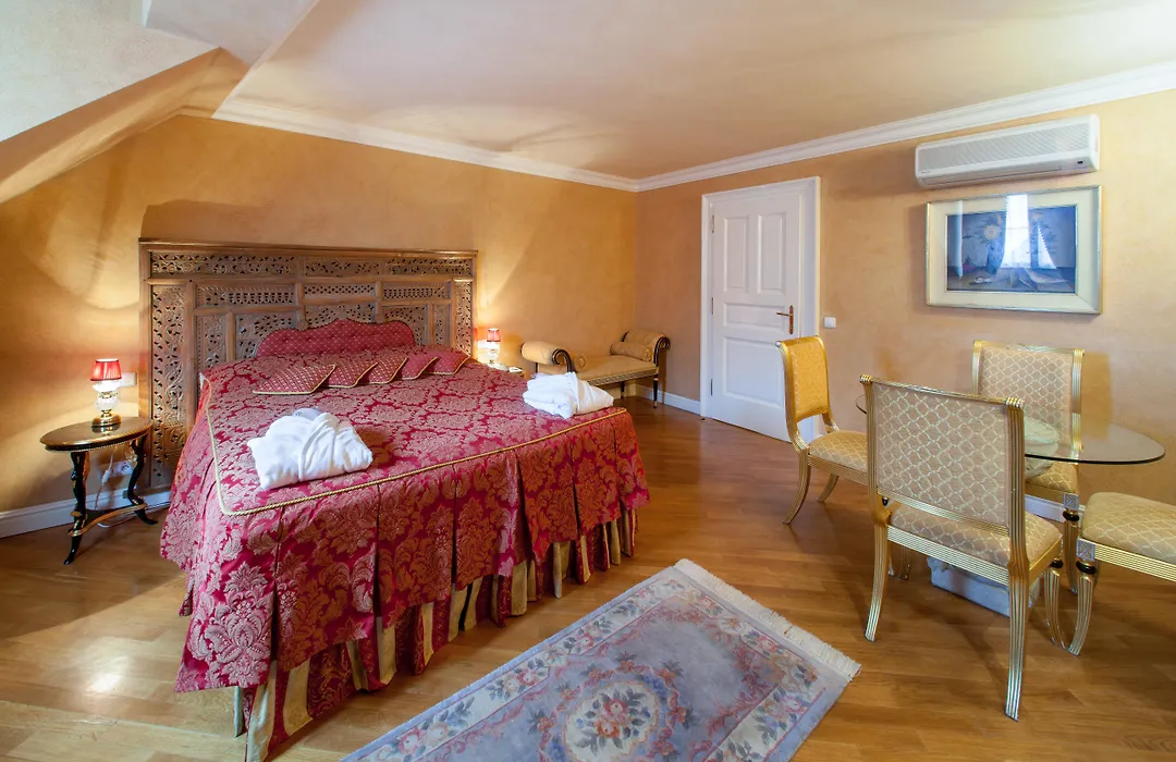 Alchymist Grand Hotel And Spa-1