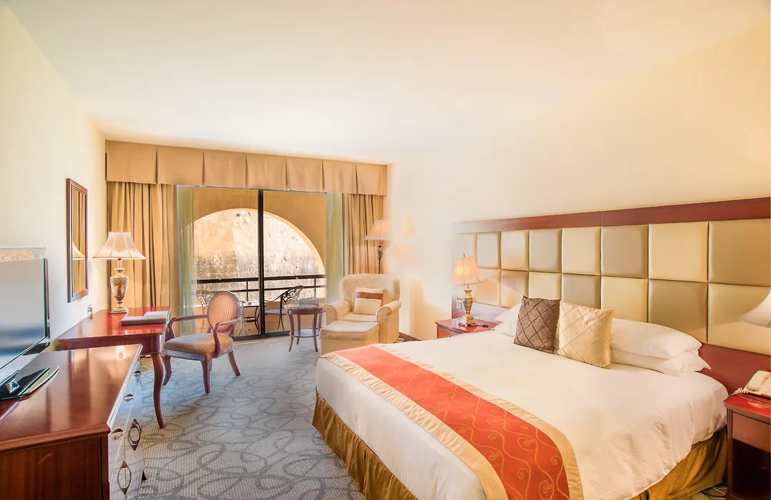 Grand Hotel Excelsior-1