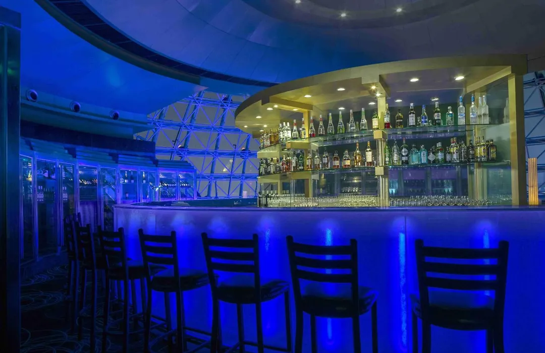 Radisson Blu Hotel Shanghai New World-1