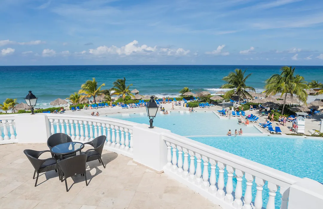 Grand Palladium Lady Hamilton Resort & Spa-1