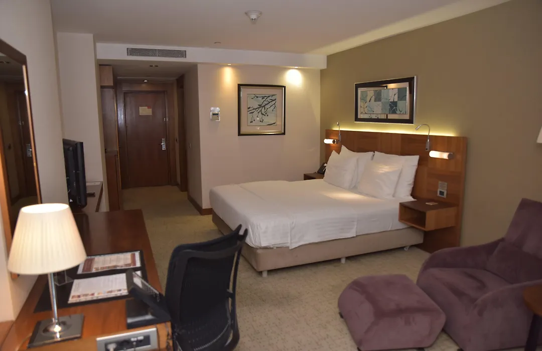 Crowne Plaza Istanbul Harbiye By Ihg-1