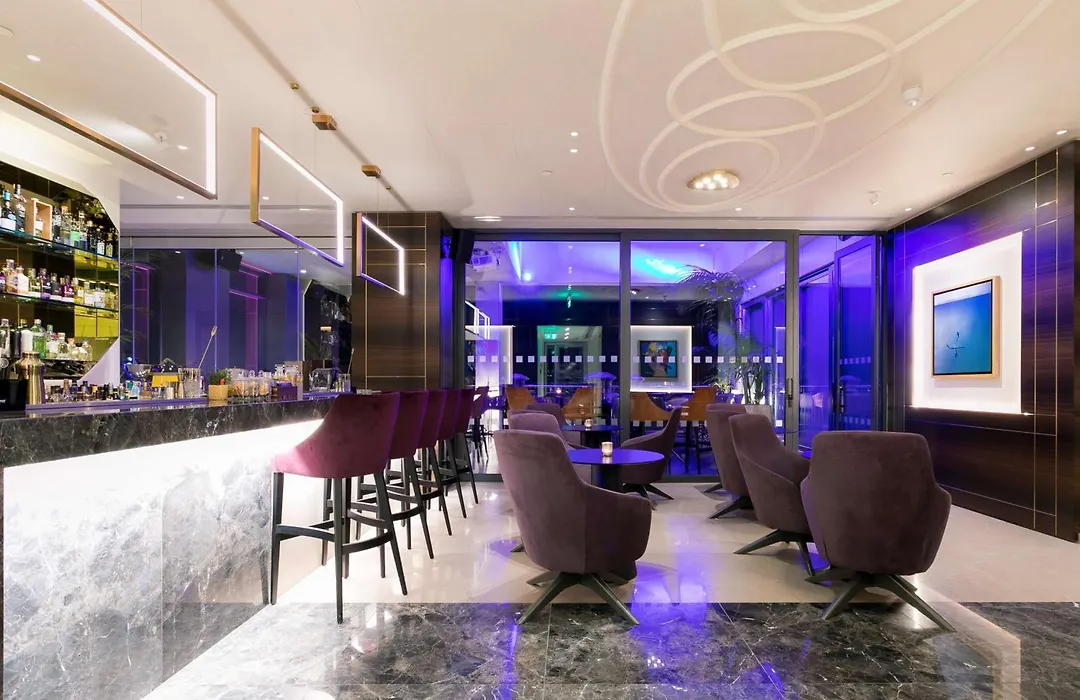 Radisson Blu Hotel, Larnaca-1