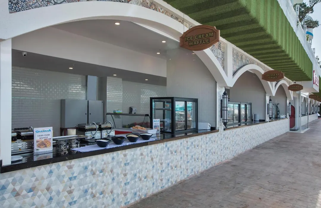 Granada Luxury Beach-1