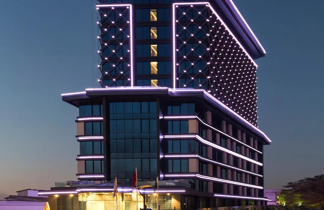 Golden Tulip Istanbul Bayrampasa-1