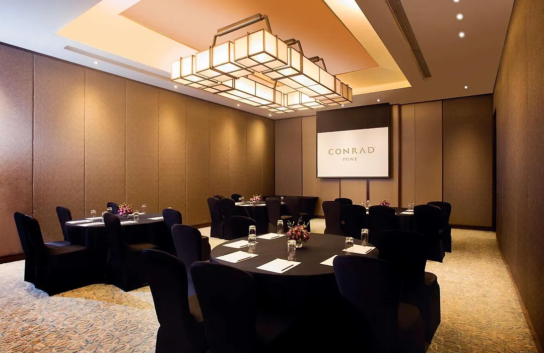 Conrad Pune-1