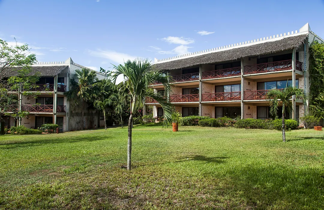 Baobab Beach Resort & Spa-1