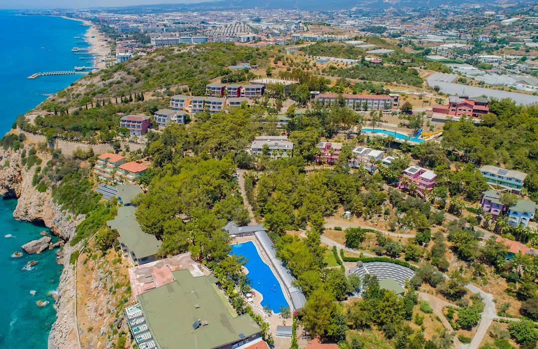 Senza Garden Holiday Club-1