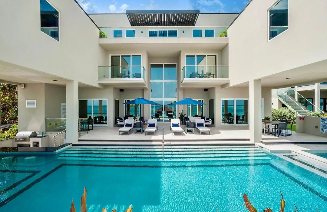Black Urchin Boutique Resort-1