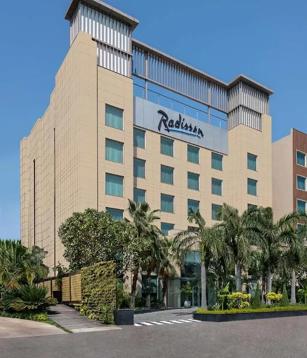 Radisson Hotel Sector 29 Gurugram-1