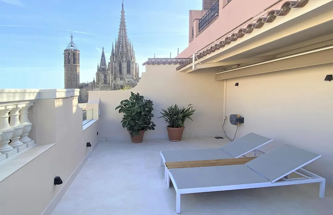 Lamaro Hotel-1