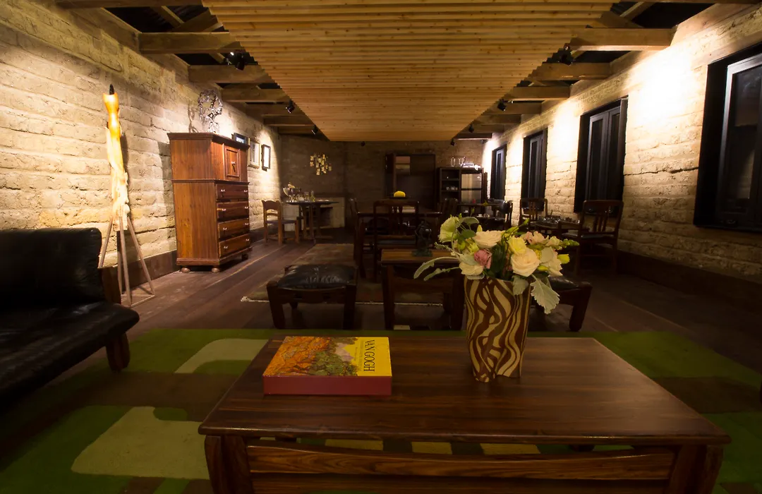 Uvence Arte + Hotel-1