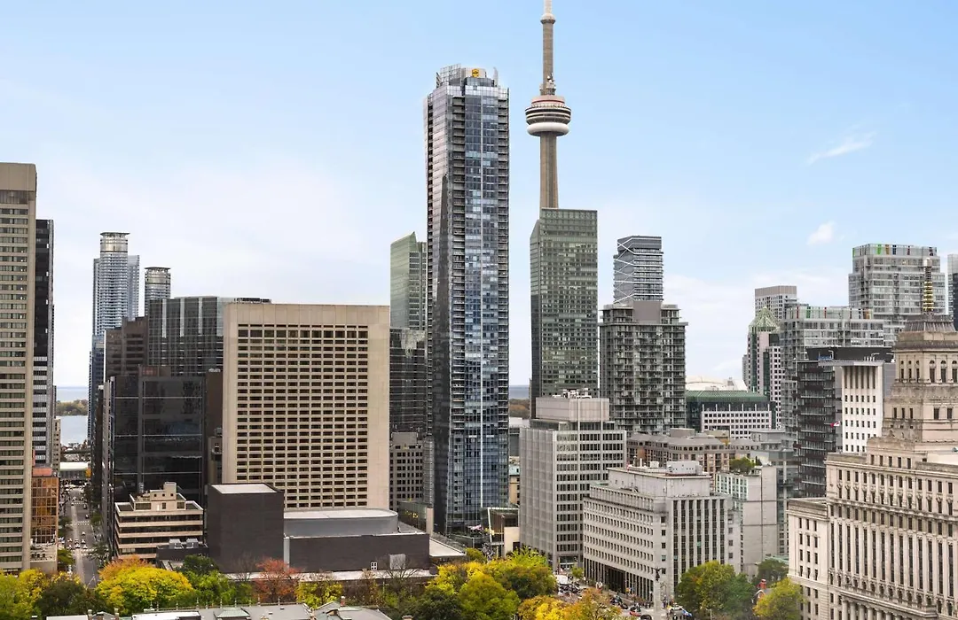 Shangri-La Toronto-1