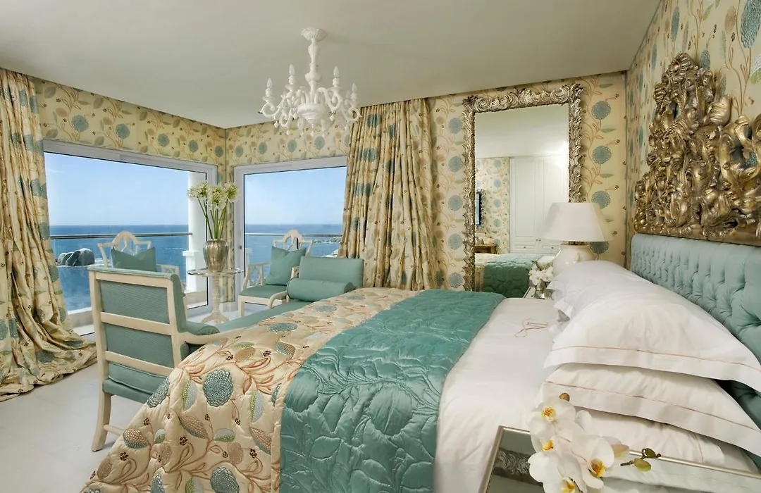 Twelve Apostles Hotel&Spa-1