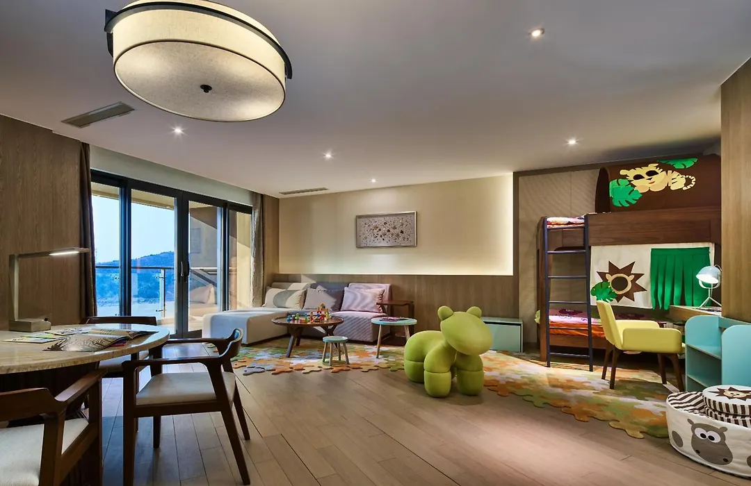 Crowne Plaza Ningbo Xiangshan Sea View By Ihg-1