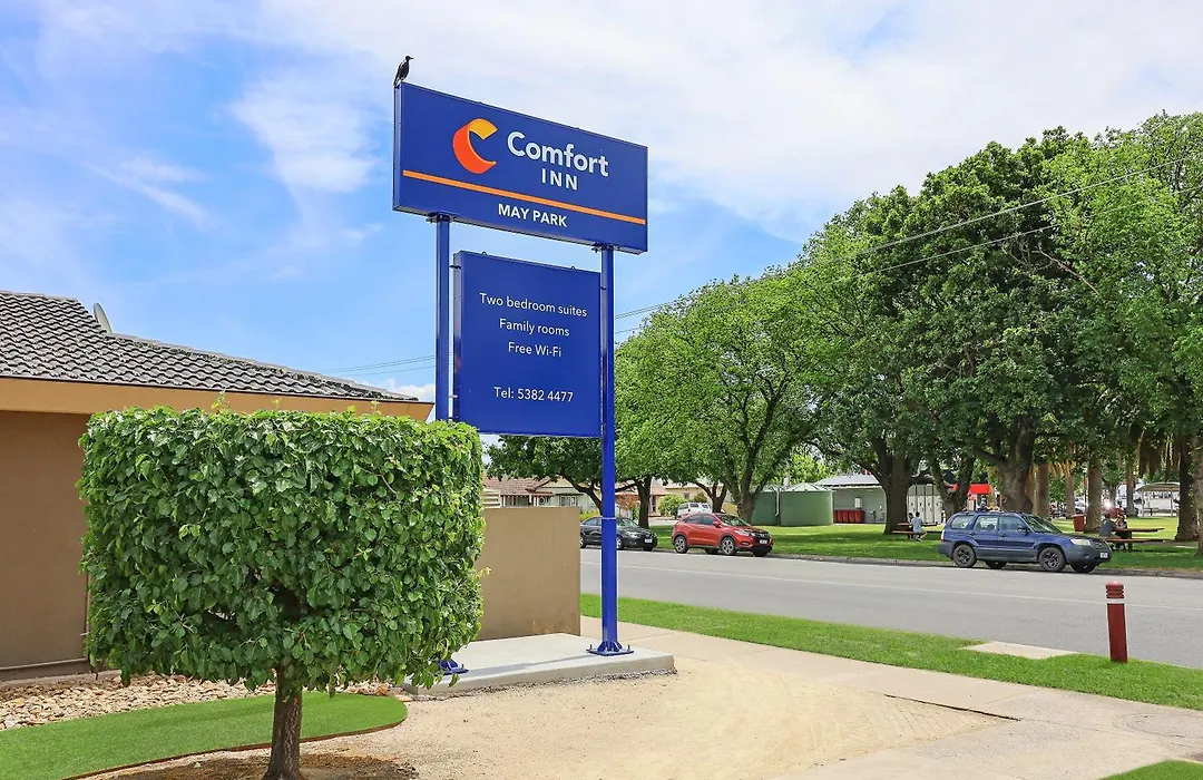Comfort Inn May Park-1