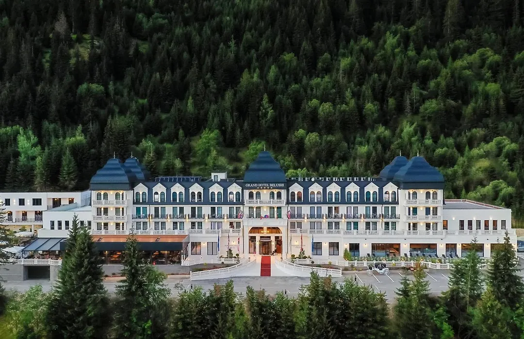Grand Hotel Belushi-1