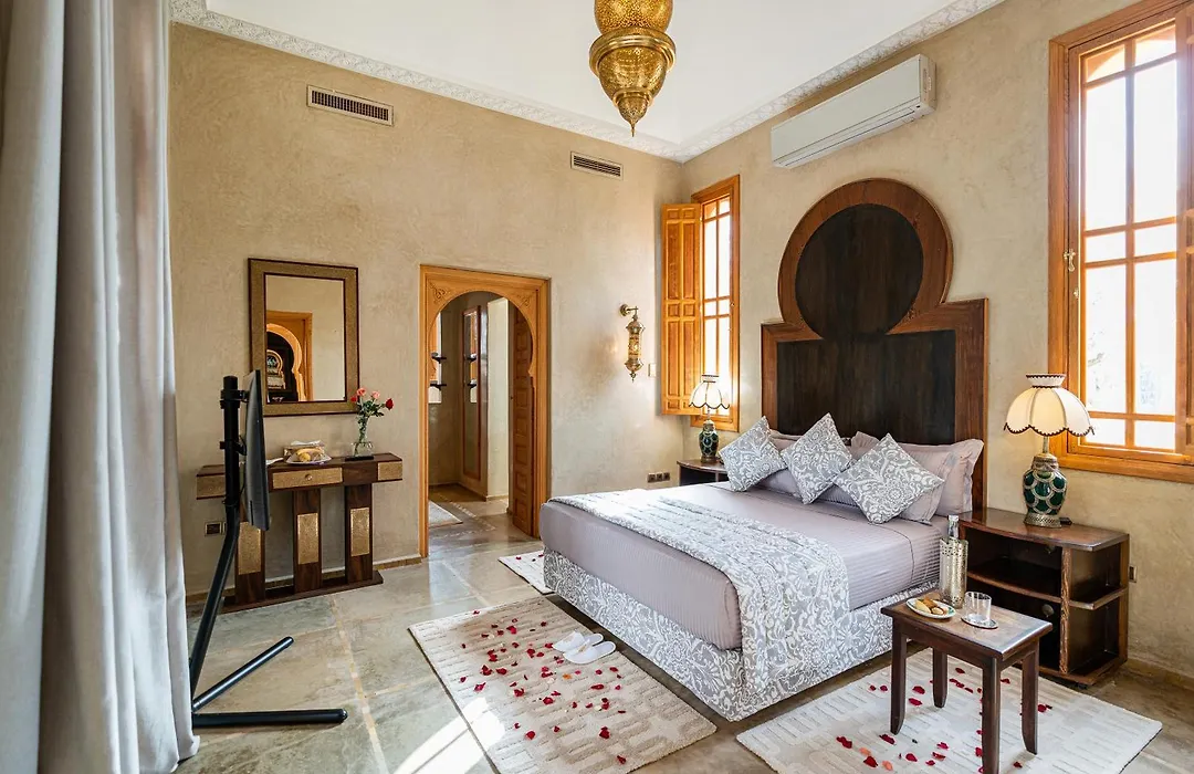Palais Alcazar-1