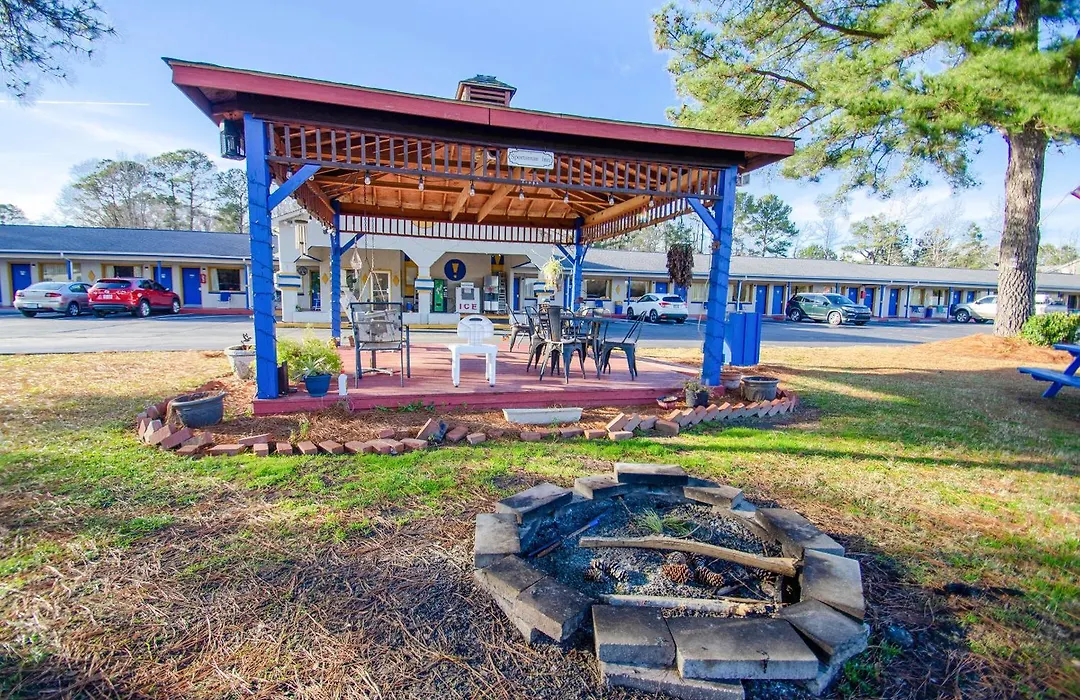 Sportsman'S Inn Plymouth 252-793-3095-1
