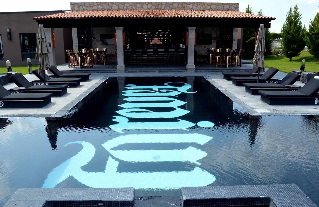 Hacienda Los Picachos-1