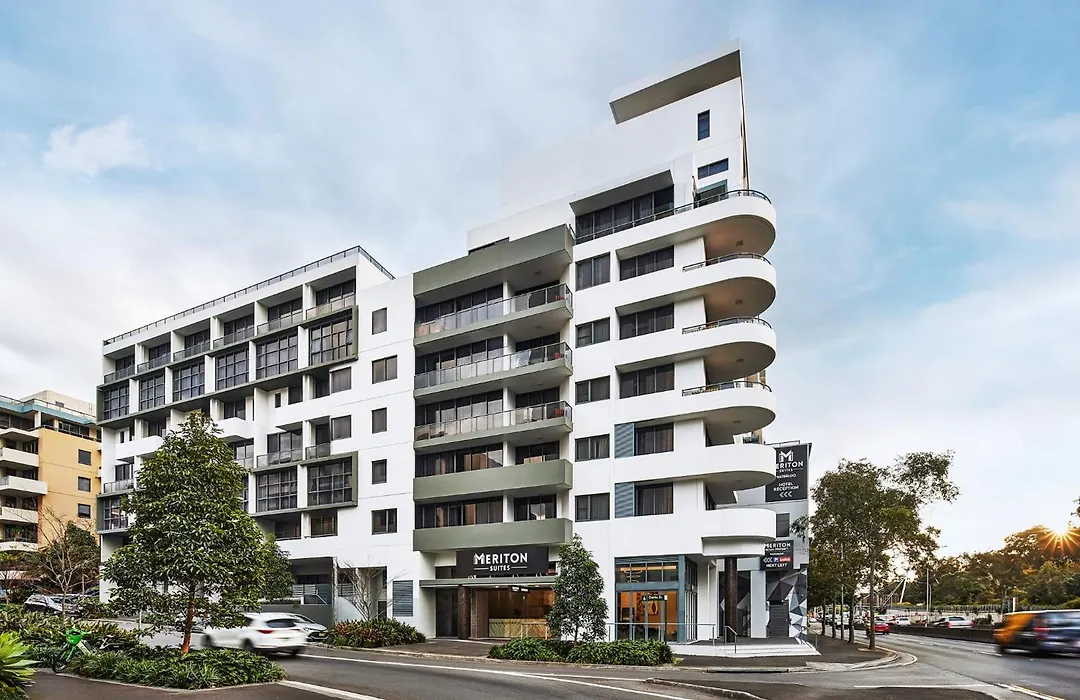 Meriton Suites Waterloo-1
