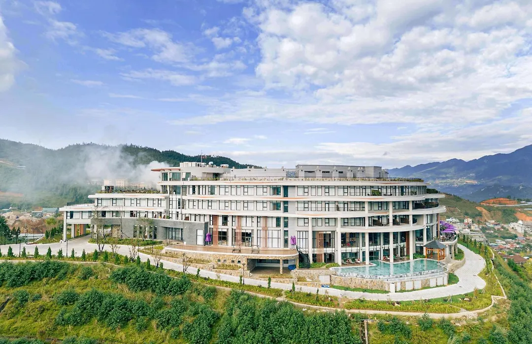 Lady Hill Sapa Resort-1