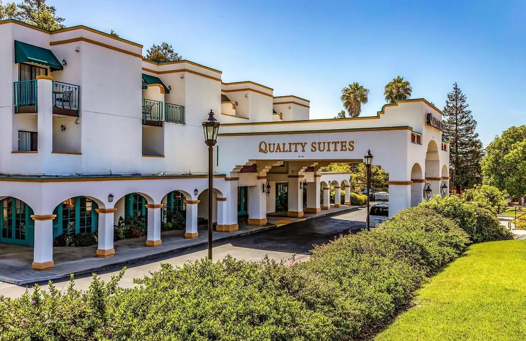 Quality Suites Downtown San Luis Obispo-1