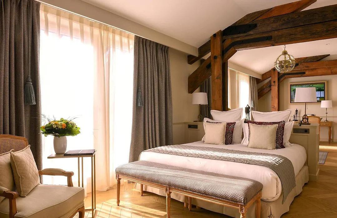 Hotel Chais Monnet & Spa-1