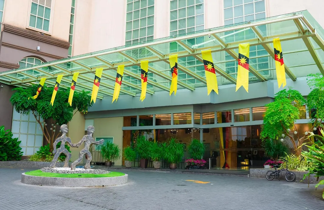 The Waterfront Hotel Kuching-1