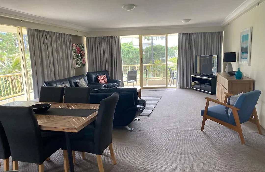 Contessa Holiday Apartments-1