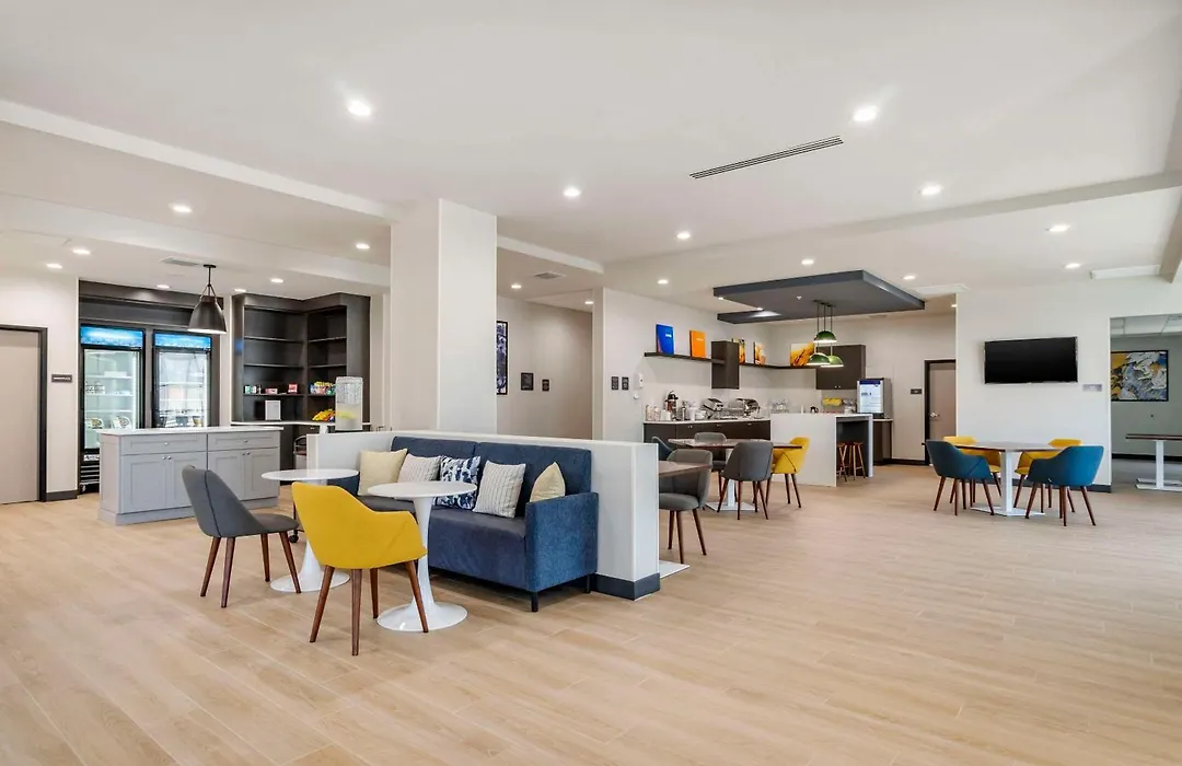Comfort Inn & Suites New Port Richey Downtown District-1