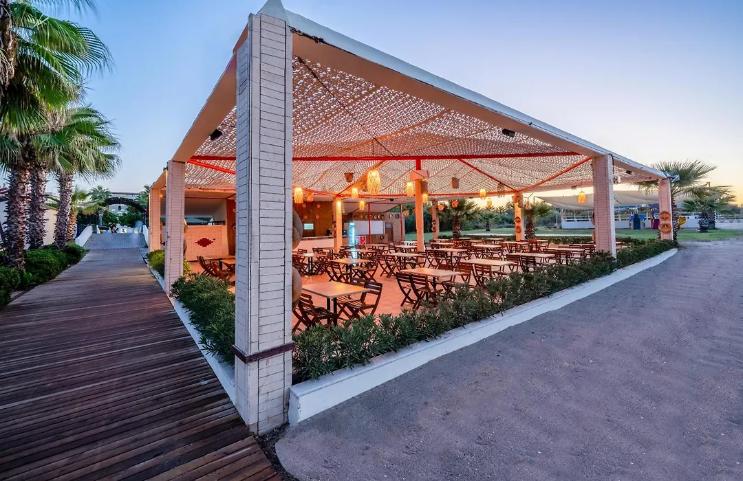 Selectum Family Resort Side-1