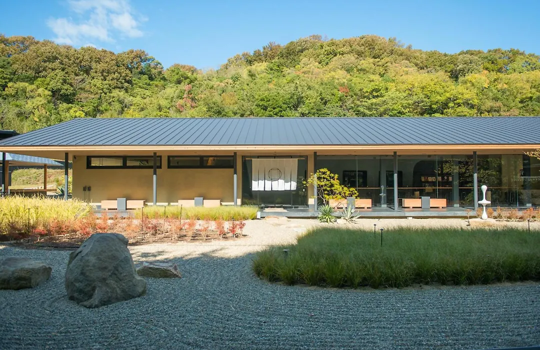 Naoshima Ryokan Roka-1