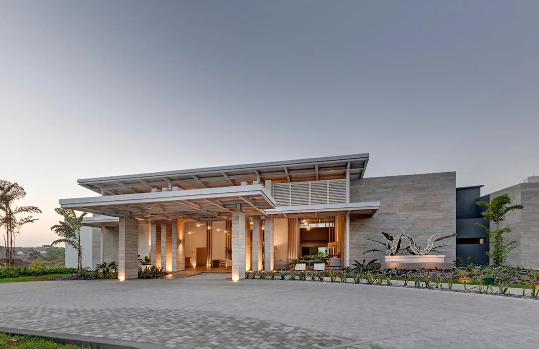 Oceana Resort & Conventions-1