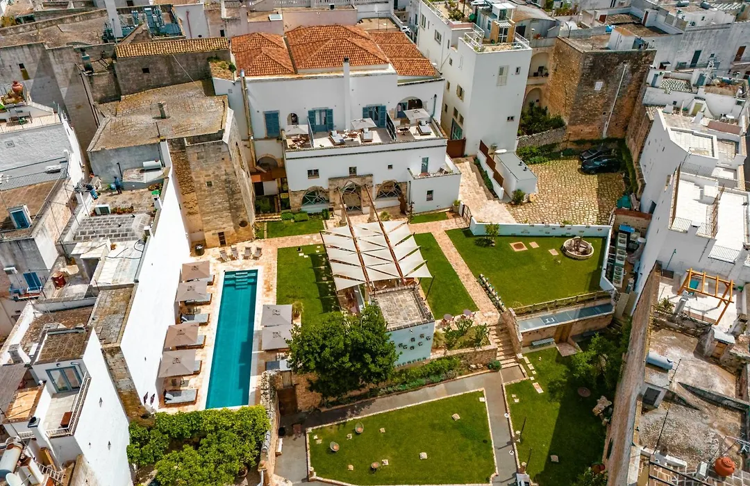 Paragon 700 Boutique Hotel & Spa-1
