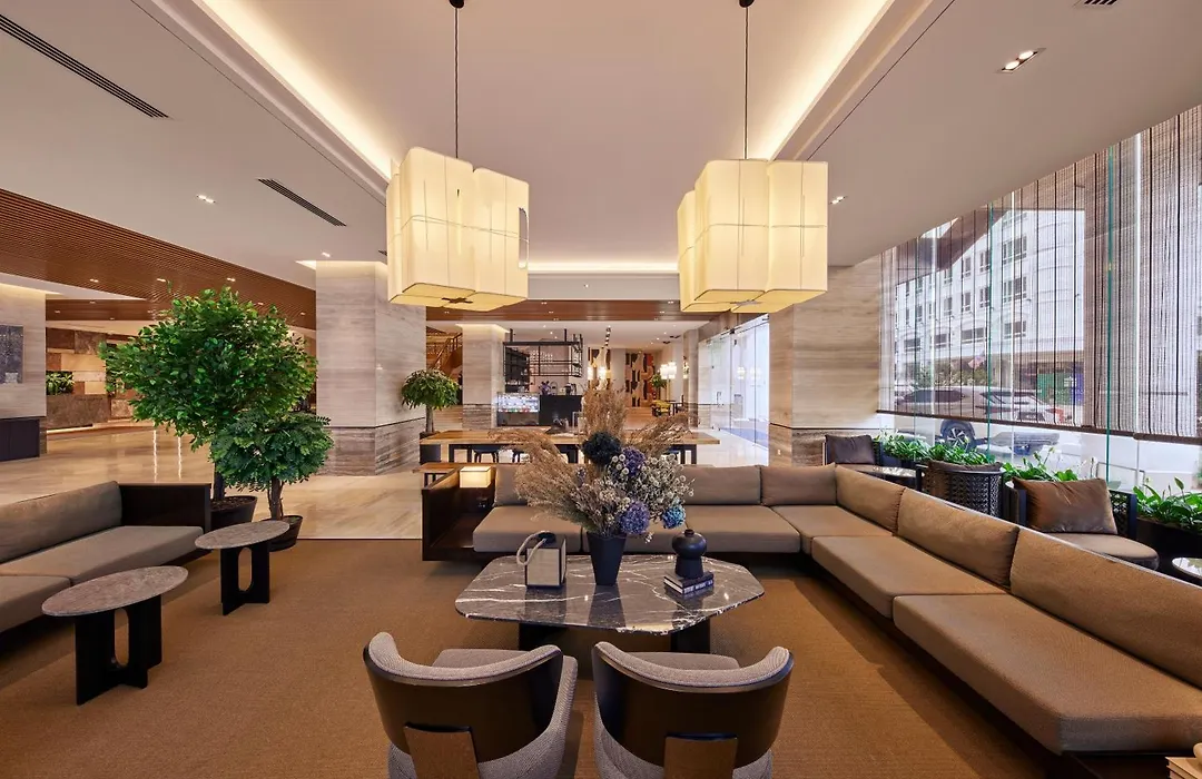 Hotel Royal Signature-1